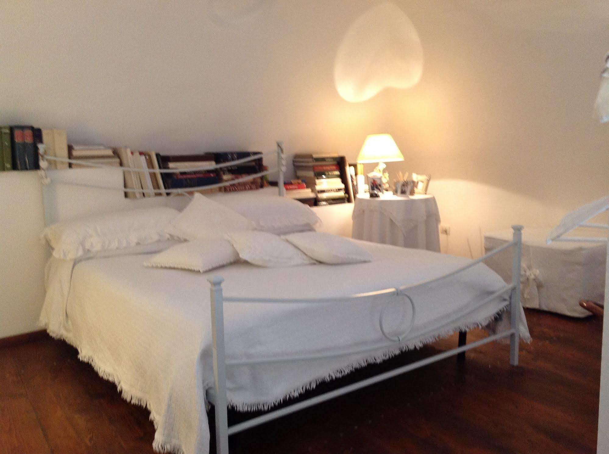 B&B Michelangeli - Private parking Orvieto Exteriör bild